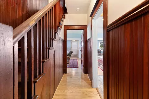 Entry Way - 5909 E Armstrong Rd, Lodi, CA 95240 photo 4 of 6