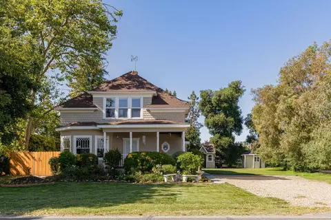 Exterior - 5909 E Armstrong Rd, Lodi, CA 95240 photo 3 of 18