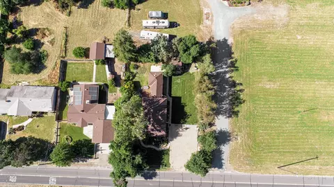 View/Area - 5909 E Armstrong Rd, Lodi, CA 95240 photo 4 of 7