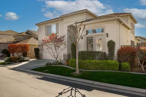 1720 Seven Falls Dr, Modesto, CA 95355 photo 2