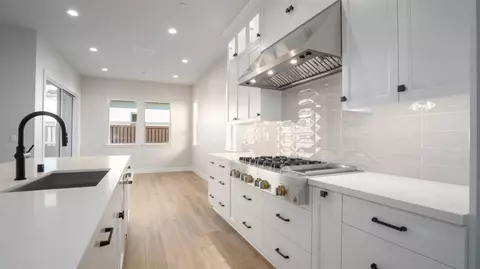 Kitchen - 4208 Grey Hawk St, Folsom, CA 95630 photo 2 of 4