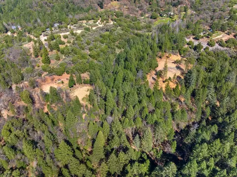 13405 Campbell Loop, Grass Valley, CA 95945 photo 3