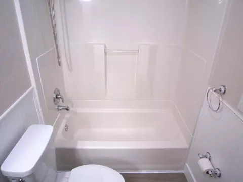 Bath - 702 David Cir, Placerville, CA 95667 photo 3 of 4