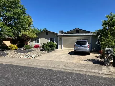 4667 Tuttle Dr, Rocklin, CA 95677 photo 3