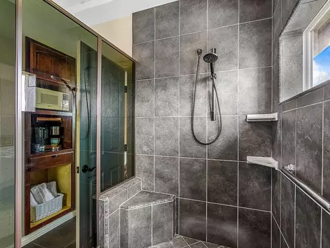 Bath - 3821 Castlerock Rd, Placerville, CA 95667 photo 2 of 8