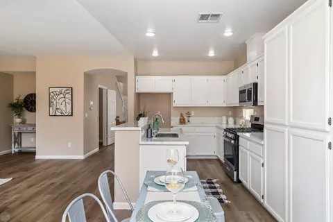1273 Montgomery Ln, Tracy, CA 95377 photo 17