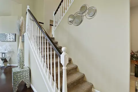 Entry Way - 1988 London Ave, Manteca, CA 95336 photo 5 of 5