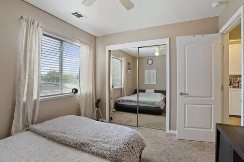 Bedroom - 1988 London Ave, Manteca, CA 95336 photo 7 of 11
