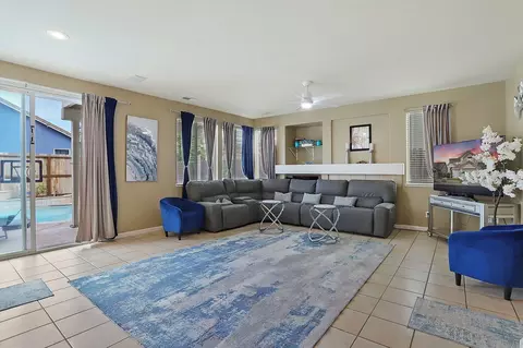 Living - 1988 London Ave, Manteca, CA 95336 photo 6 of 6