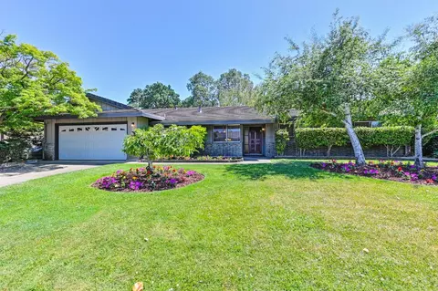 8924 Dontree Way, Elk Grove, CA 95624