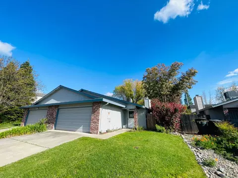 1204 Crescendo Dr, Roseville, CA 95678