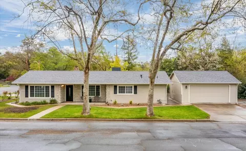 405 Earl Ave, Roseville, CA 95678