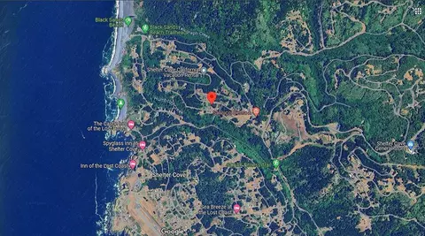166 Debbie Ln, Whitethorn, CA 94066 photo 3