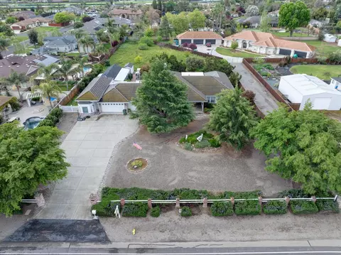 View/Area - 7906 W Bates Rd, Tracy, CA 95304 photo 10 of 11