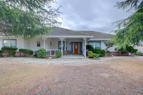 Exterior - 7906 W Bates Rd, Tracy, CA 95304 photo 5 of 20