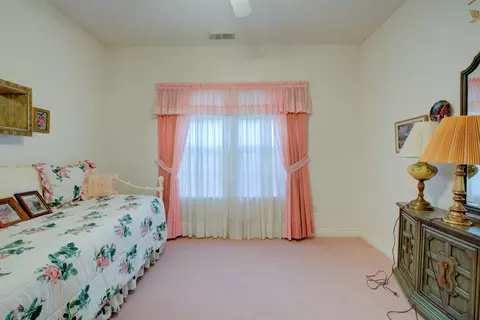 Bedroom - 7906 W Bates Rd, Tracy, CA 95304 photo 4 of 8