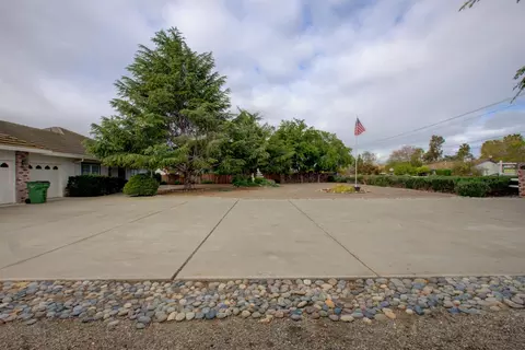 Other - 7906 W Bates Rd, Tracy, CA 95304 photo 6 of 14