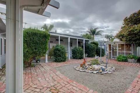 Exterior - 7906 W Bates Rd, Tracy, CA 95304 photo 11 of 20