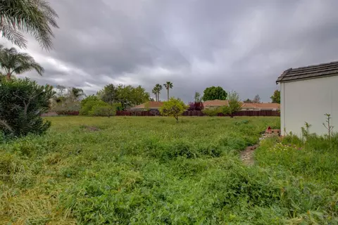 Exterior - 7906 W Bates Rd, Tracy, CA 95304 photo 6 of 20