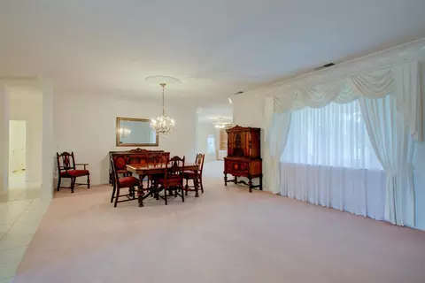 Dining - 7906 W Bates Rd, Tracy, CA 95304 photo 3 of 5