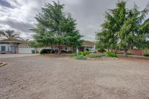 View/Area - 7906 W Bates Rd, Tracy, CA 95304 photo 1 of 11