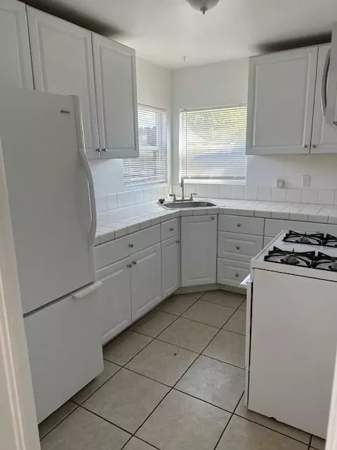 1220 S School St, Lodi, CA 95240 photo 10