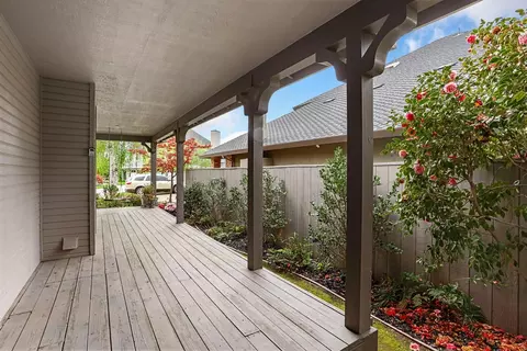 Exterior - 241 River Oaks, Lodi, CA 95240 photo 18 of 23