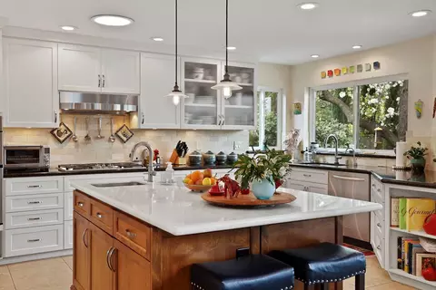 Kitchen - 241 River Oaks, Lodi, CA 95240 photo 1 of 9