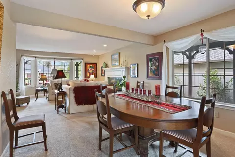 Dining - 241 River Oaks, Lodi, CA 95240 photo 4 of 4