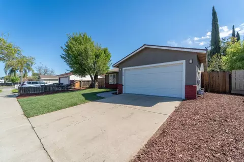 230 S Central Ave, Tracy, CA 95376 photo 2
