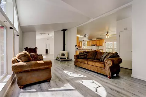 12439 Kodiak Ln, Grass Valley, CA 95949 photo 12