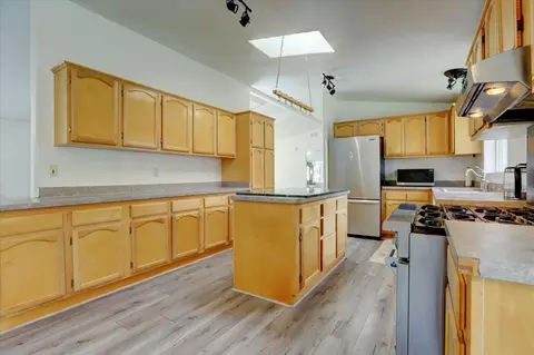 12439 Kodiak Ln, Grass Valley, CA 95949 photo 16