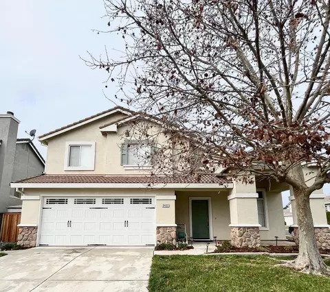 9432 Windrift Ln, Elk Grove, CA 95758