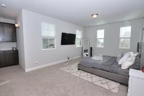 Bedroom - 905 Posey St, Galt, CA 95632 photo 3 of 6
