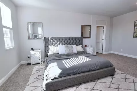 Bedroom - 905 Posey St, Galt, CA 95632 photo 4 of 6