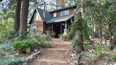 16395 Buckeye Rd, Nevada City, CA 95959