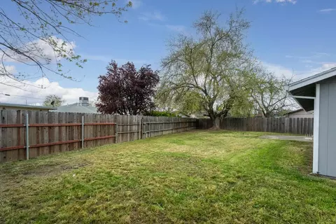 Exterior - 4317 Lever Ave, Olivehurst, CA 95961 photo 6 of 14