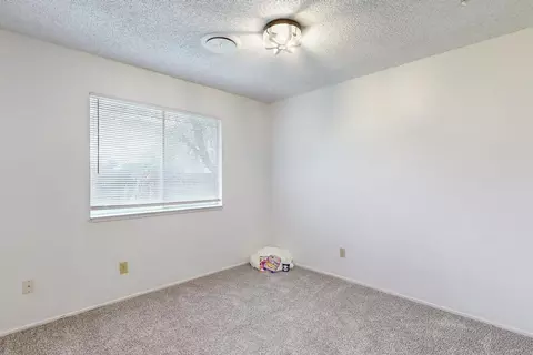 Bedroom - 4317 Lever Ave, Olivehurst, CA 95961 photo 1 of 4