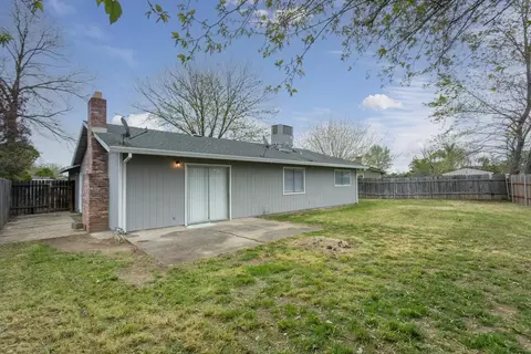 Exterior - 4317 Lever Ave, Olivehurst, CA 95961 photo 9 of 14