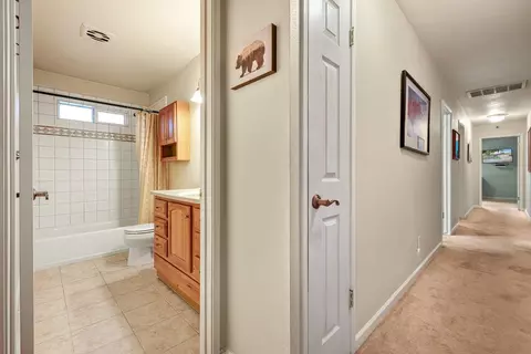 Entry Way - 1631 Elizabeth Ave, Modesto, CA 95355 photo 9 of 9