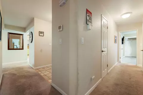 Entry Way - 1631 Elizabeth Ave, Modesto, CA 95355 photo 4 of 9