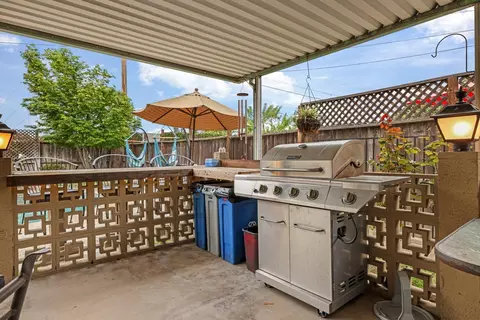 Exterior - 1631 Elizabeth Ave, Modesto, CA 95355 photo 11 of 11