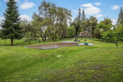 View/Area - 9541 Horseshoe Bar Rd, Loomis, CA 95650 photo 1 of 3