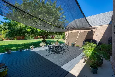 Exterior - 640 N 4th St, Patterson, CA 95363 photo 6 of 19