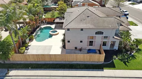 Exterior - 2062 Basque Dr, Tracy, CA 95304 photo 6 of 13
