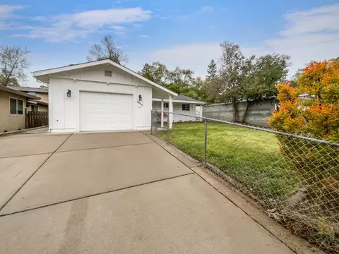 Exterior - 6042 Remington Ave, Carmichael, CA 95608 photo 2 of 8