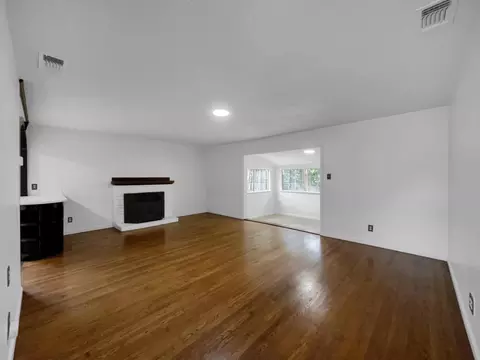 Living - 6042 Remington Ave, Carmichael, CA 95608 photo 2 of 4