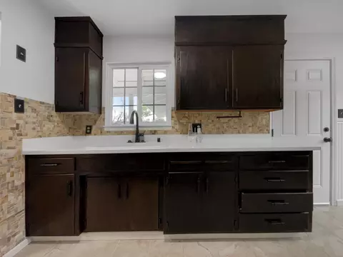 Kitchen - 6042 Remington Ave, Carmichael, CA 95608 photo 3 of 3