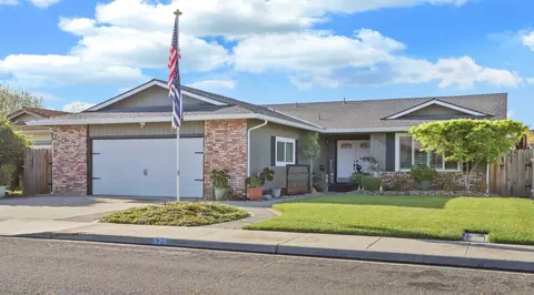 Exterior - 320 Brian Ln, Turlock, CA 95382 photo 3 of 15