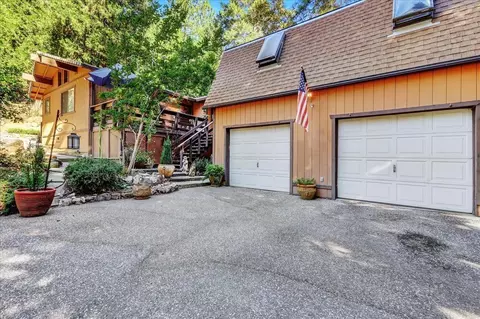 12344 Pawnee Trl, Nevada City, CA 95959